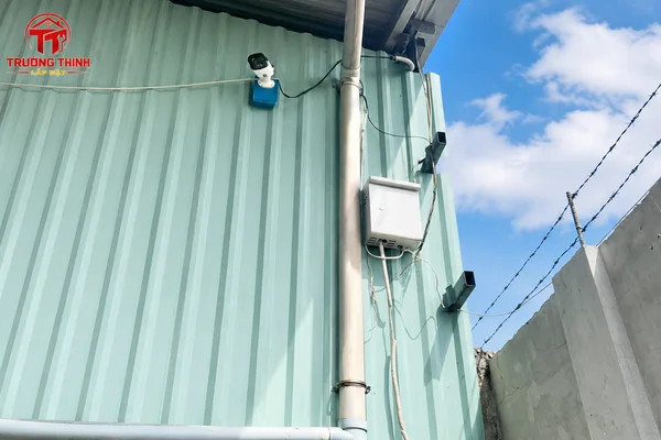 Lắp đặt camera giám sát cho kho xưởng, khu công nghiệp và logistics